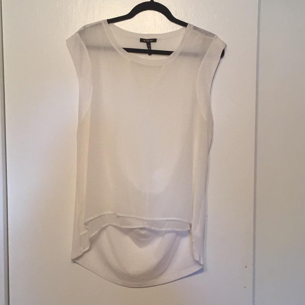 Kiind of White Short Sleeved Blouse
